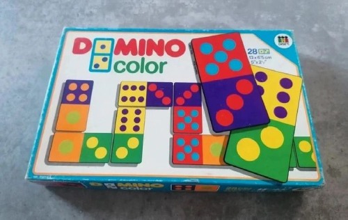 Domino Color by Diset